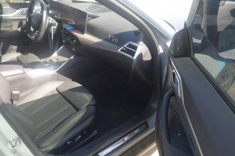 BMW M4 M440I Grań Coupé Xdrive zdjęcie 12