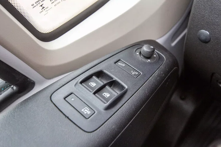 Fiat Ducato 2.3 L2H2 ŚREDNI Professional zdjęcie 52