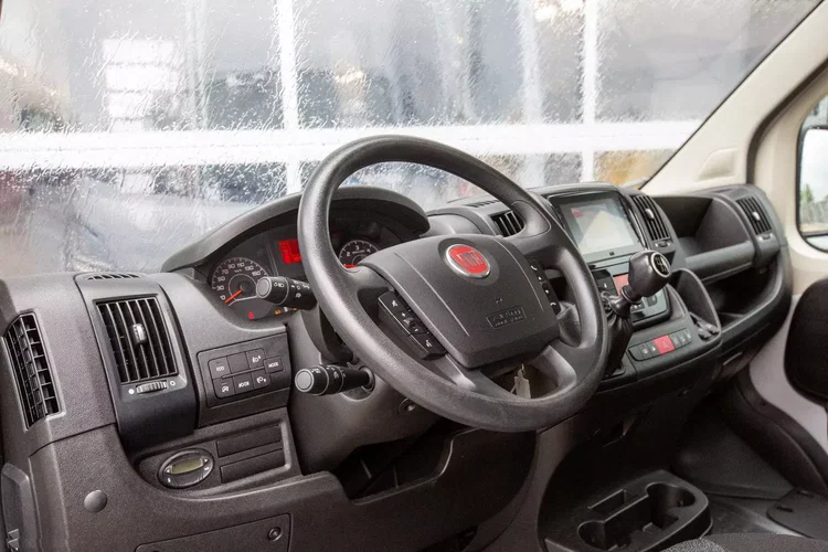 Fiat Ducato 2.3 L2H2 ŚREDNI Professional zdjęcie 47