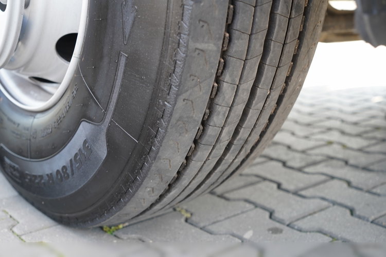 Mercedes ACTROS 2636 / 6x4 / SKRZYNIOWY 7 M + HDS HIAB 211-  WYSÓW 12.6 M / MOCNA PODŁOGA / STEROWANIE RADIOWE / ROTATOR / SPROWADZONY zdjęcie 30