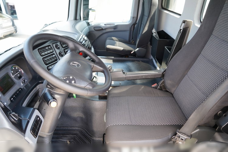Mercedes ACTROS 2636 / 6x4 / SKRZYNIOWY 7 M + HDS HIAB 211-  WYSÓW 12.6 M / MOCNA PODŁOGA / STEROWANIE RADIOWE / ROTATOR / SPROWADZONY zdjęcie 36