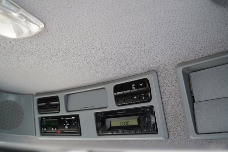 Mercedes ACTROS 2636 / 6x4 / SKRZYNIOWY 7 M + HDS HIAB 211-  WYSÓW 12.6 M / MOCNA PODŁOGA / STEROWANIE RADIOWE / ROTATOR / SPROWADZONY zdjęcie 41