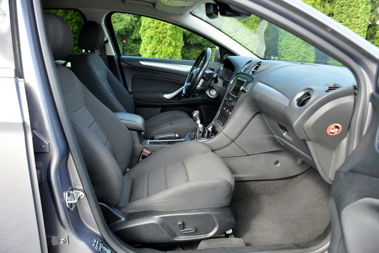 Ford Mondeo 2.0TDCI(140KM) Lift Duża Navi Led 2xParktr. Reling Convers Alu16"ASO zdjęcie 17
