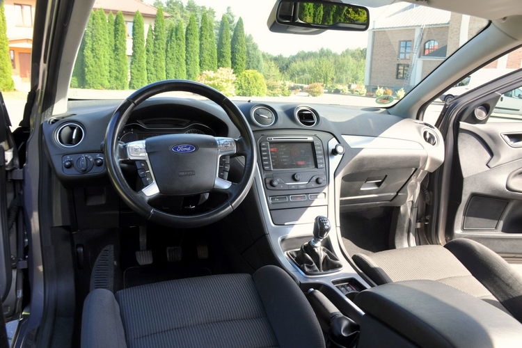 Ford Mondeo 2.0TDCI(140KM) Lift Duża Navi Led 2xParktr. Reling Convers Alu16"ASO zdjęcie 29