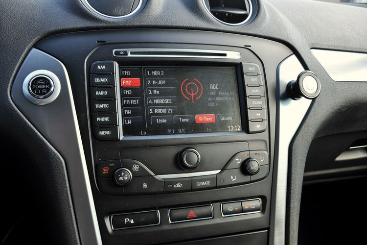 Ford Mondeo 2.0TDCI(140KM) Lift Duża Navi Led 2xParktr. Reling Convers Alu16"ASO zdjęcie 31