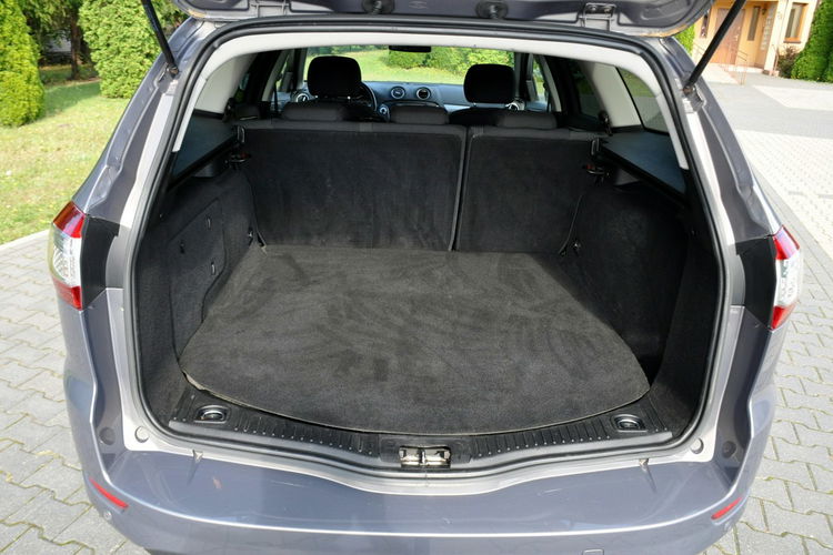 Ford Mondeo 2.0TDCI(140KM) Lift Duża Navi Led 2xParktr. Reling Convers Alu16"ASO zdjęcie 39
