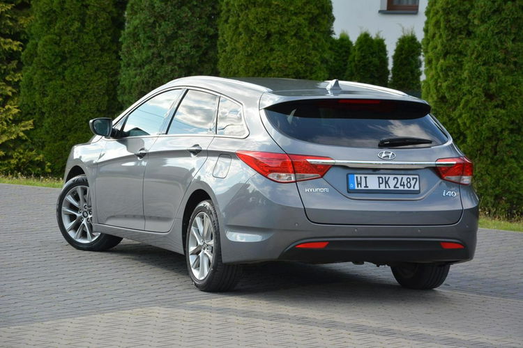 Hyundai i40 bi-Xenon Ledy Navi Kamera Klimatronic 2xParktr Keyless go ASO zdjęcie 14