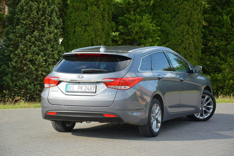 Hyundai i40 bi-Xenon Ledy Navi Kamera Klimatronic 2xParktr Keyless go ASO zdjęcie 6