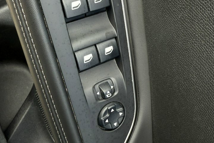 Peugeot 5008 1.6 hdi automat 7.osb. Ledy pół skóry Navi bezwypadkowy full serwis gw zdjęcie 38