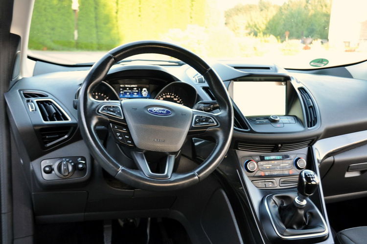 Ford Kuga 2.0TDCi(150KM) AWD Lift Led Skóry Navi Grzana Kierownica Alu17"ASO zdjęcie 30