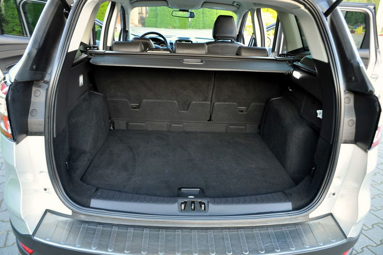 Ford Kuga 2.0TDCi(150KM) AWD Lift Led Skóry Navi Grzana Kierownica Alu17"ASO zdjęcie 38