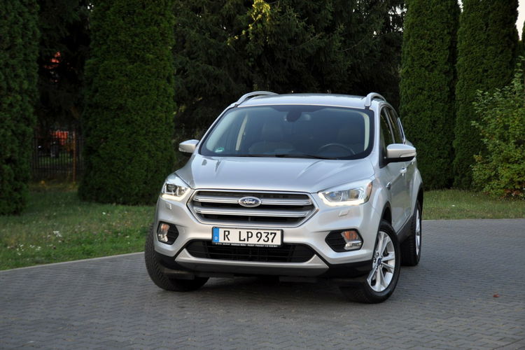 Ford Kuga 2.0TDCi(150KM) AWD Lift Led Skóry Navi Grzana Kierownica Alu17"ASO zdjęcie 8