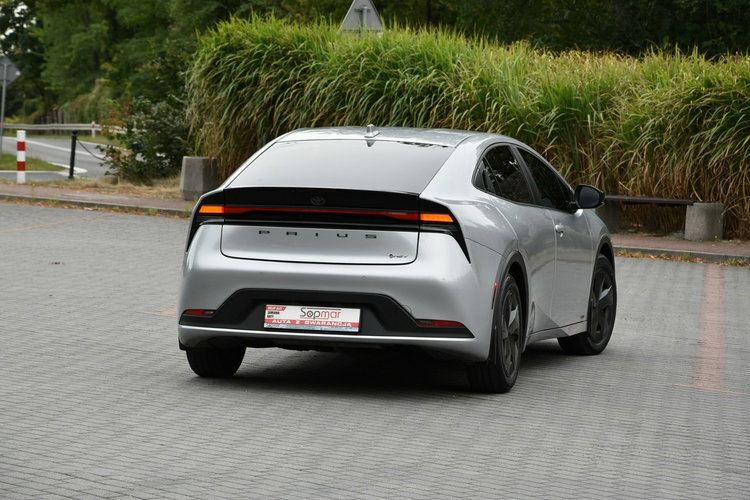 Toyota Prius AWD 2.0Hybrid 223KM 2024r. z napędem 4x4 FullLED Kamera Radar 25tkm zdjęcie 23