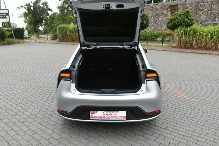 Toyota Prius AWD 2.0Hybrid 223KM 2024r. z napędem 4x4 FullLED Kamera Radar 25tkm zdjęcie 29