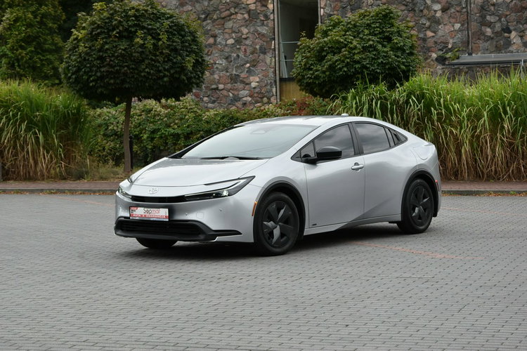 Toyota Prius AWD 2.0Hybrid 223KM 2024r. z napędem 4x4 FullLED Kamera Radar 25tkm zdjęcie 4