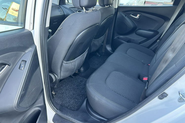 Hyundai ix35 Tylko 139 tys km zdjęcie 15
