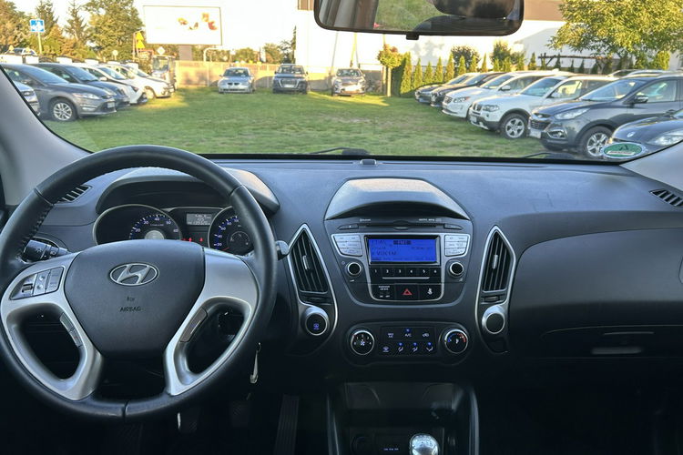 Hyundai ix35 Tylko 139 tys km zdjęcie 9