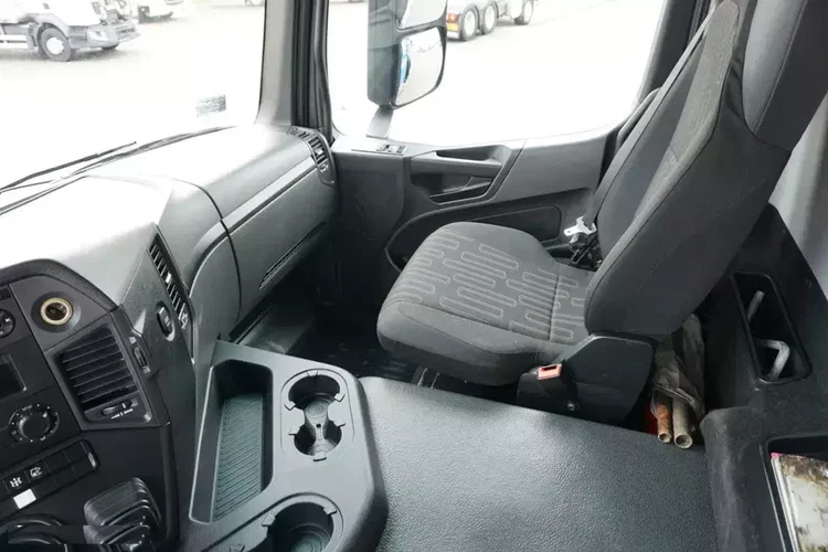 Mercedes / AROCS / 4145 / E 6 / WYWROTKA / 8 X 8 zdjęcie 10