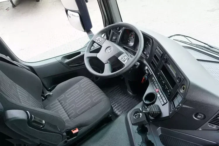 Mercedes / AROCS / 4145 / E 6 / WYWROTKA / 8 X 8 zdjęcie 14