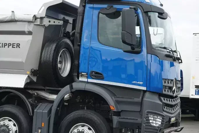 Mercedes / AROCS / 4145 / E 6 / WYWROTKA / 8 X 8 zdjęcie 33