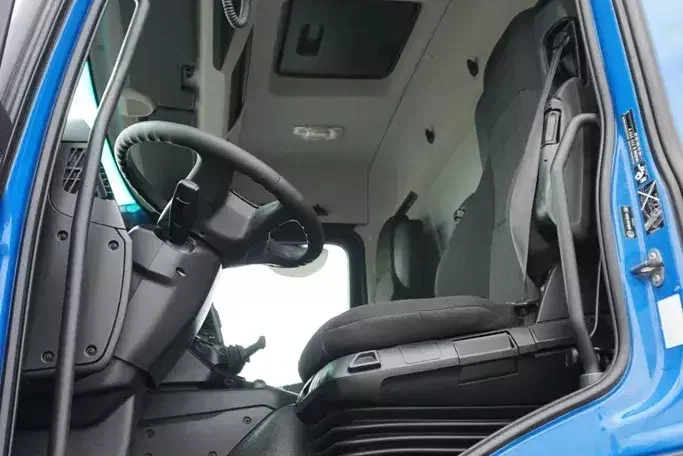 Mercedes / AROCS / 4145 / E 6 / WYWROTKA / 8 X 8 zdjęcie 8