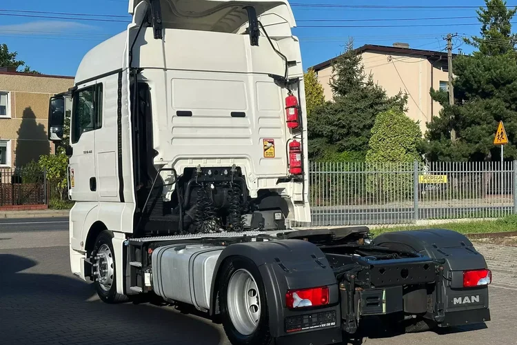 MAN TGX 18.460 XLX / E6 / LOWDECK / MEGA / STANDARD / RETARDER / AUTOMAT / REGULOWANE SIODŁO zdjęcie 3