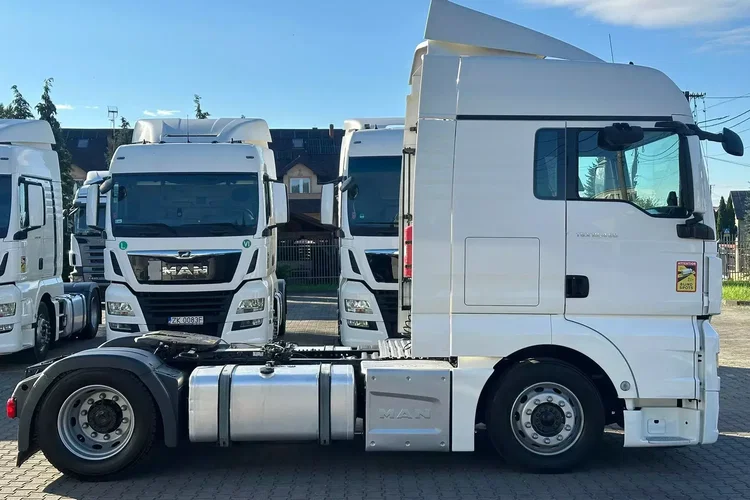 MAN TGX 18.460 XLX / E6 / LOWDECK / MEGA / STANDARD / RETARDER / AUTOMAT / REGULOWANE SIODŁO zdjęcie 5
