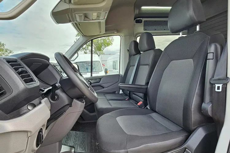 Volkswagen Crafter L3H2 109900zł NETTO Brygadówka 7 osób 2.0TDi/140KM zdjęcie 19