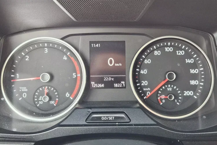 Volkswagen Crafter L3H2 109900zł NETTO Brygadówka 7 osób 2.0TDi/140KM zdjęcie 23