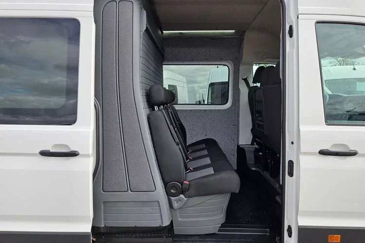 Volkswagen Crafter L3H2 109900zł NETTO Brygadówka 7 osób 2.0TDi/140KM zdjęcie 31
