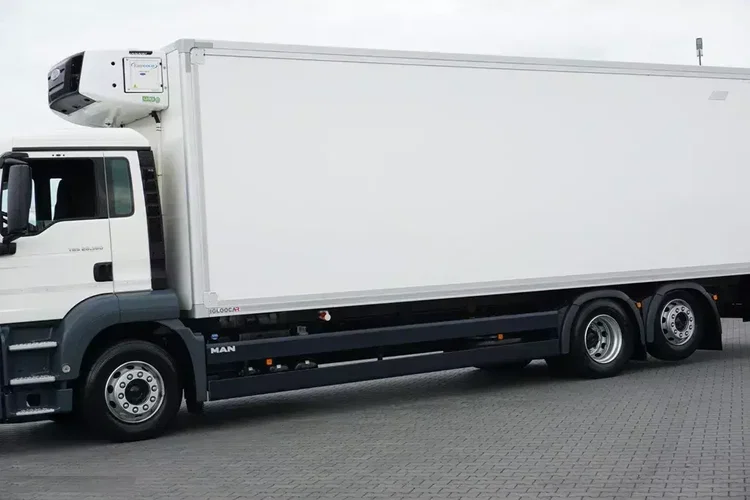 MAN TGS / 26.360 / EURO 6 / CHŁODNIA + WINDA / 23 PALETY zdjęcie 25