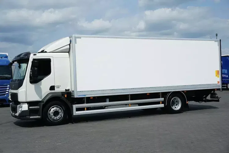 Volvo FL / 280 / EURO 6 / IZOTERMA + WINDA / 18 PALET / ŁAD. 9540 KG zdjęcie 3