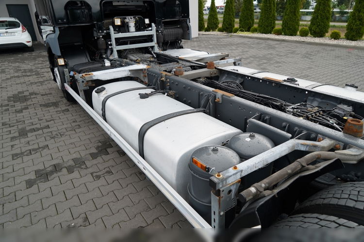 DAF XF 480 / BDF / 6X2 / SSC / KLIMATYZACJA POSTOJOWA / OŚ PODNOSZONA / PO KONTRAKCIE SERWISOWYM zdjęcie 11