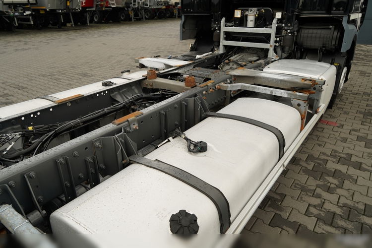 DAF XF 480 / BDF / 6X2 / SSC / KLIMATYZACJA POSTOJOWA / OŚ PODNOSZONA / PO KONTRAKCIE SERWISOWYM zdjęcie 14