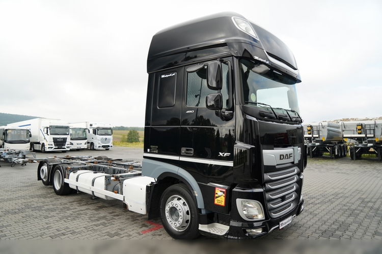 DAF XF 480 / BDF / 6X2 / SSC / KLIMATYZACJA POSTOJOWA / OŚ PODNOSZONA / PO KONTRAKCIE SERWISOWYM zdjęcie 2