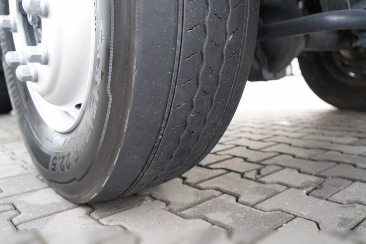 Mercedes -BENZ ATEGO 1629 / 4x4 / WYWROTKA + HDS HIAB 111 B-3  / PILOT /  ROTATOR / WIDŁY DO PALET / MANUAL  zdjęcie 29