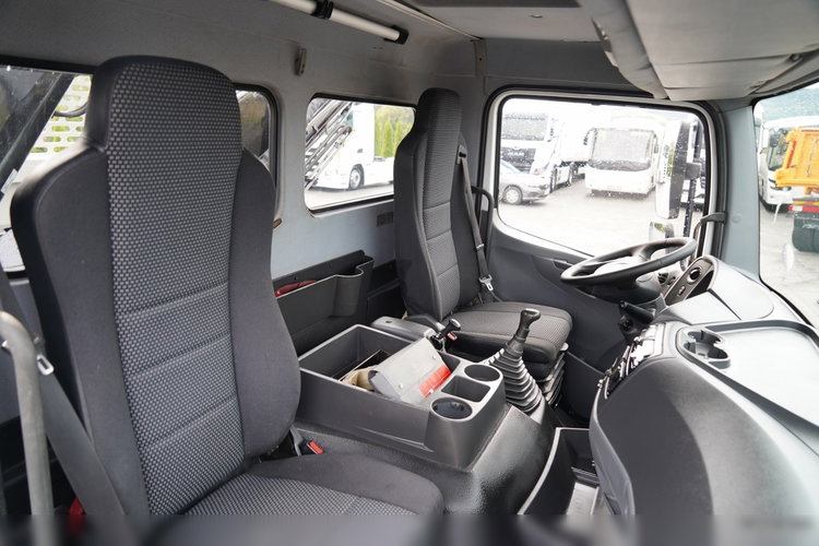 Mercedes -BENZ ATEGO 1629 / 4x4 / WYWROTKA + HDS HIAB 111 B-3  / PILOT /  ROTATOR / WIDŁY DO PALET / MANUAL  zdjęcie 46