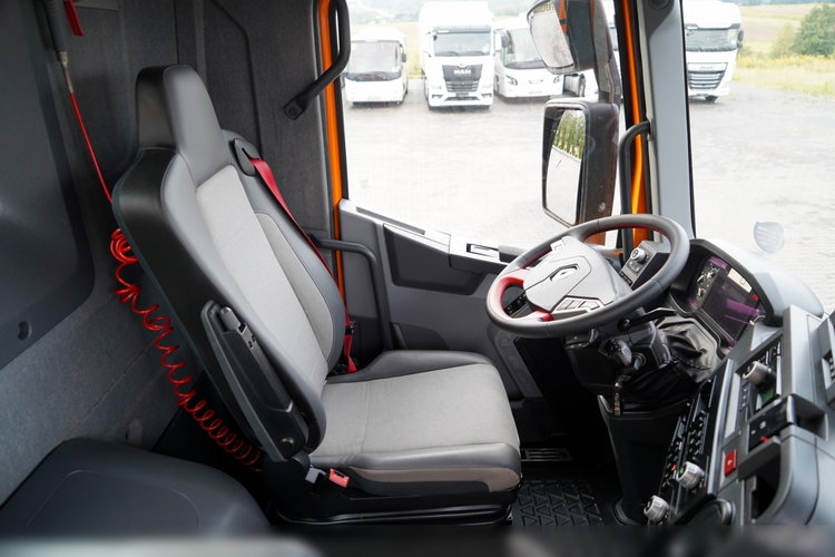 Renault K 480 / 8x4 / WYWROTKA DWUSTRONNA / HYDROBURTA / KLAPODRZWI  / SPROWADZONY / PO KONTRAKCIE SERWISOWYM zdjęcie 40