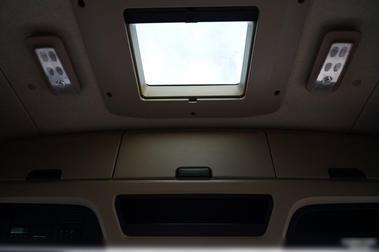 Mercedes ACTROS 1845 / BIG SPACE / 2020 / PO KONTRAKCIE SERWISOWYM zdjęcie 32