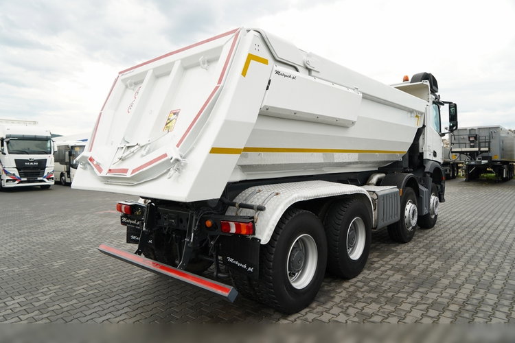 Mercedes AROCS 3243 / 8x4 / WYWROTKA / TYLNOZSYP  MEILLER / HYDROKLAPA / EURO 6  zdjęcie 11