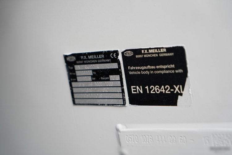 Mercedes AROCS 3243 / 8x4 / WYWROTKA / TYLNOZSYP  MEILLER / HYDROKLAPA / EURO 6  zdjęcie 22