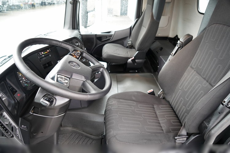 Mercedes AROCS 3243 / 8x4 / WYWROTKA / TYLNOZSYP  MEILLER / HYDROKLAPA / EURO 6  zdjęcie 30