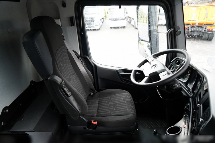 Mercedes AROCS 3243 / 8x4 / WYWROTKA / TYLNOZSYP  MEILLER / HYDROKLAPA / EURO 6  zdjęcie 32