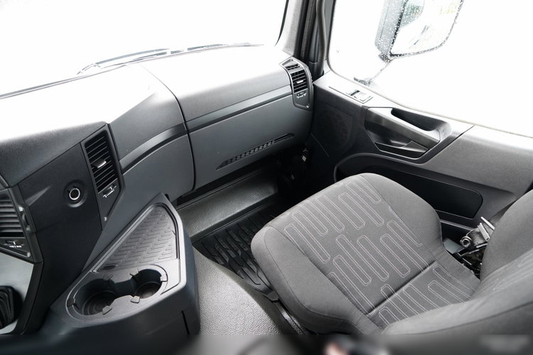 Mercedes AROCS 3243 / 8x4 / WYWROTKA / TYLNOZSYP  MEILLER / HYDROKLAPA / EURO 6  zdjęcie 37