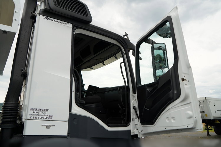 Mercedes AROCS 3243 / 8x4 / WYWROTKA / TYLNOZSYP  MEILLER / HYDROKLAPA / EURO 6  zdjęcie 41