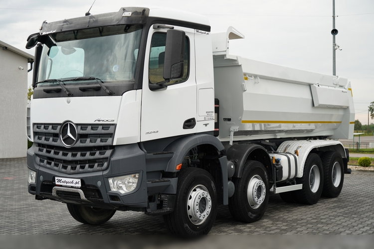 Mercedes AROCS 3243 / 8x4 / WYWROTKA / TYLNOZSYP  MEILLER / HYDROKLAPA / EURO 6  zdjęcie 8
