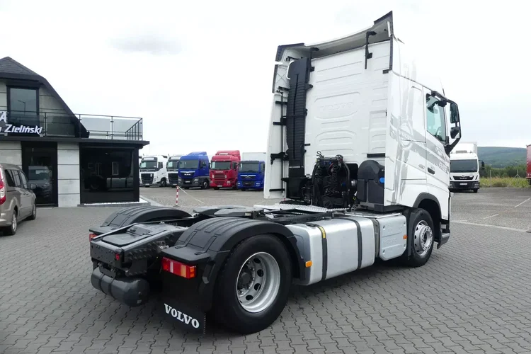 Volvo FH4 460 / EURO 6 / STANDARD / KLIMATYZACJA POSTOJOWA / zdjęcie 14