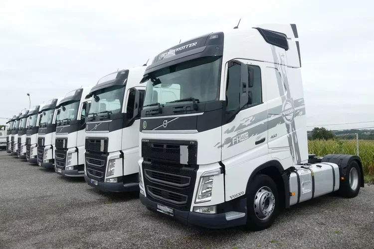 Volvo FH4 460 / EURO 6 / STANDARD / KLIMATYZACJA POSTOJOWA / zdjęcie 3