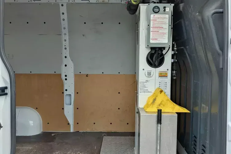 Renault MASTER / PODNOŚNIK KOSZOWY / ZWYŻKA 12M / zdjęcie 15