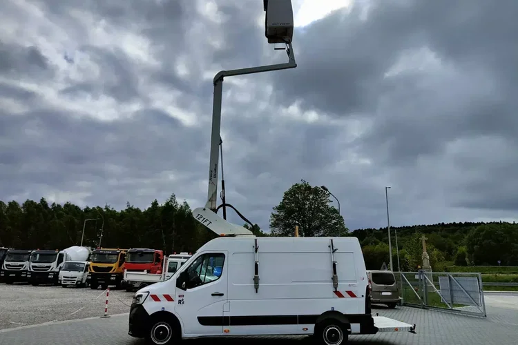 Renault MASTER / PODNOŚNIK KOSZOWY / ZWYŻKA 12M / zdjęcie 3